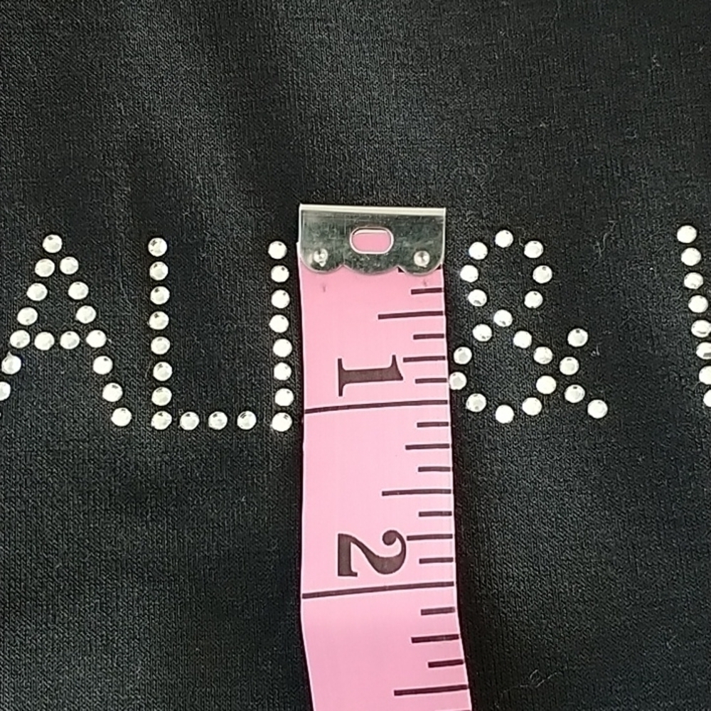Kendall & Kylie Black Crystal "Kendall & Kylie" front Long Sleeve Tee  XL - Picture 6 of 6